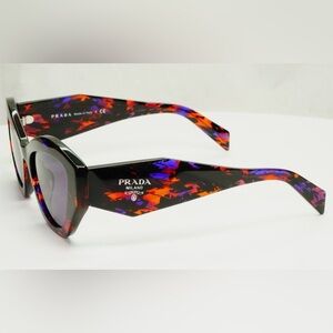 RARE NEW Prada Milano Sunglasses with Black and Purple / ORANGE MARBAL SYMBOLE